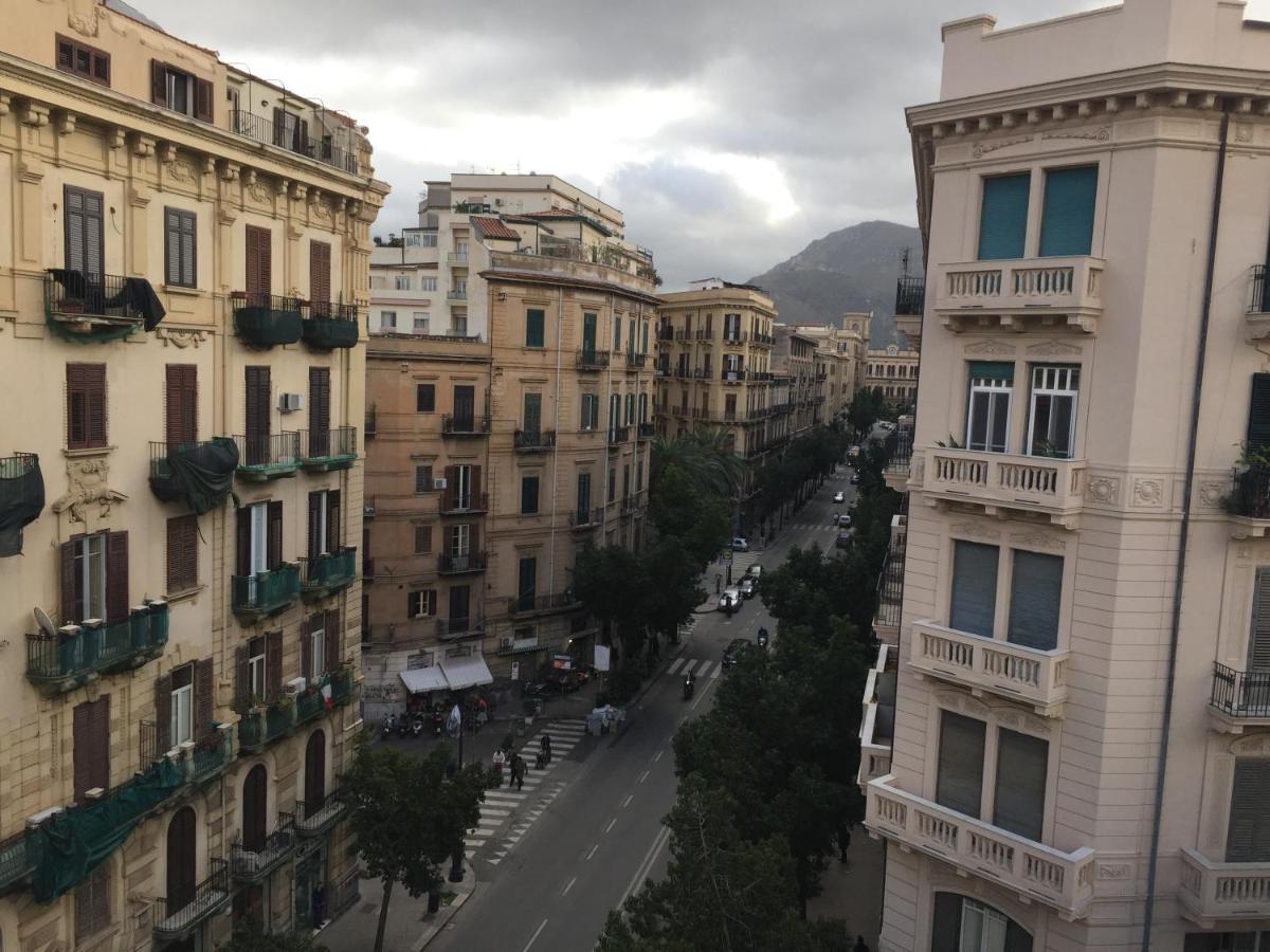 Due Cani Apartment Palermo Exterior photo